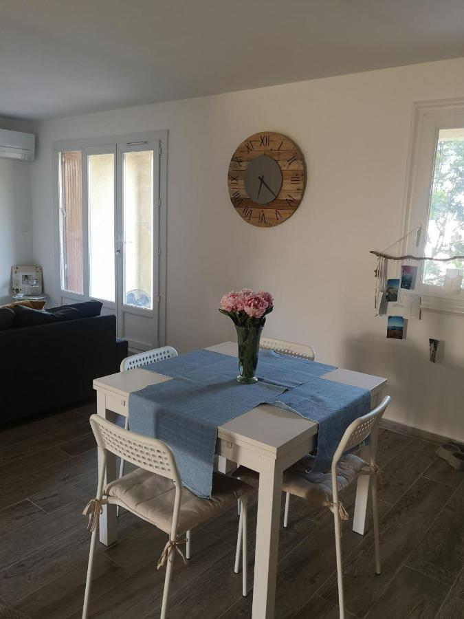 Appartement Proche Mer Avec Terrasse Et Jardin Privatif Hyères Kültér fotó