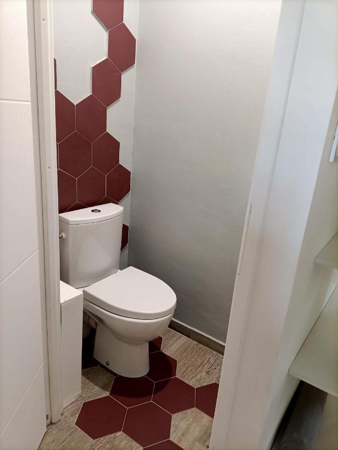Appartement Proche Mer Avec Terrasse Et Jardin Privatif Hyères Kültér fotó