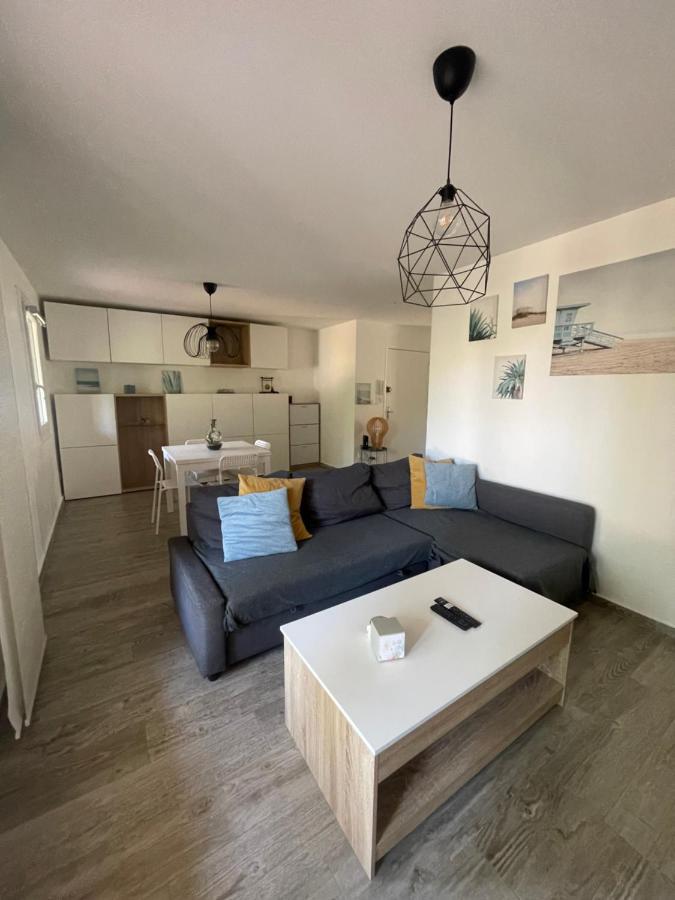 Appartement Proche Mer Avec Terrasse Et Jardin Privatif Hyères Kültér fotó